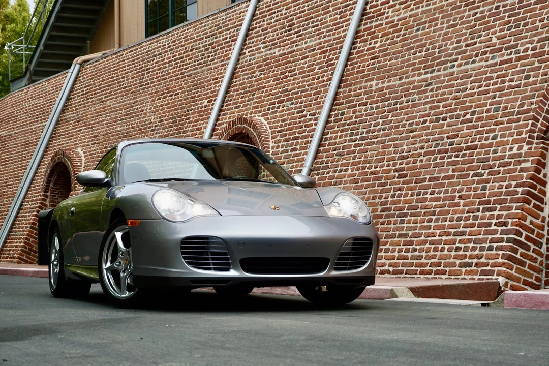 2004 Porsche 996 Carrera - Image 11 of 31