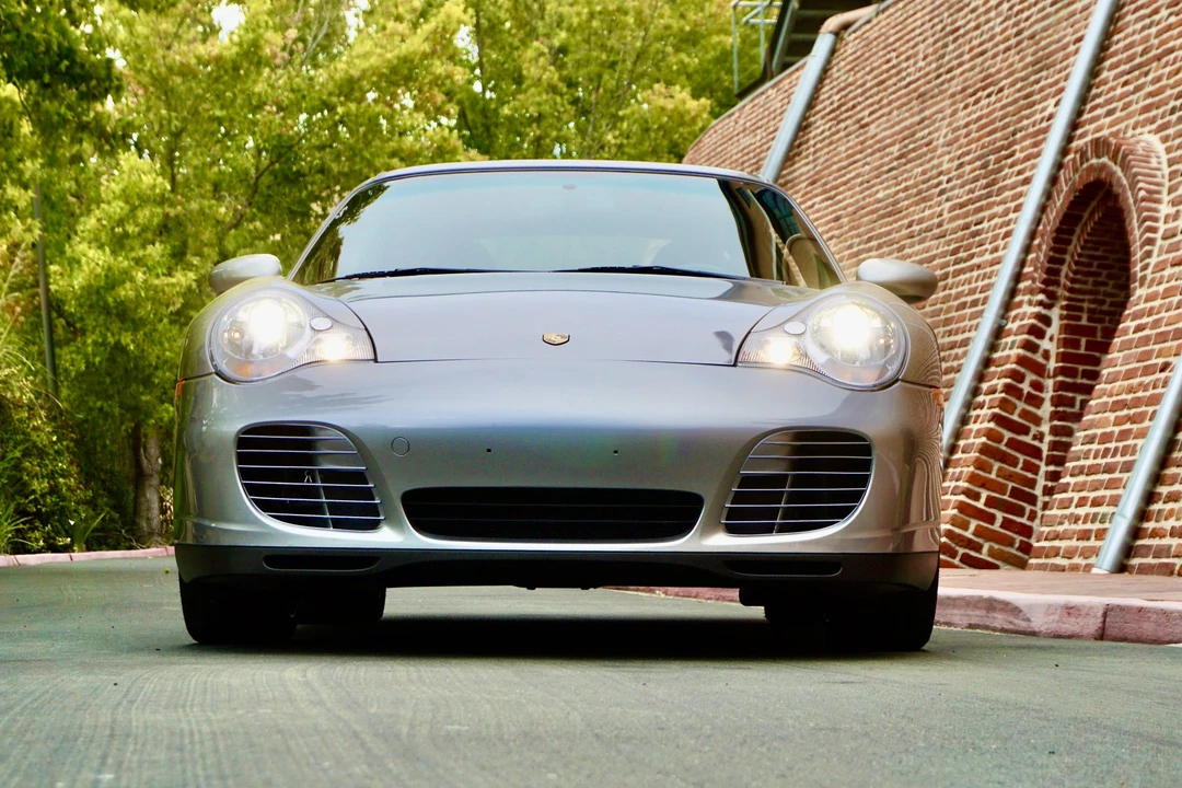 2004 Porsche 996 Carrera - Image 10 of 31