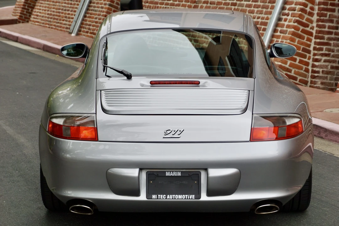2004 Porsche 996 Carrera - Image 26 of 31