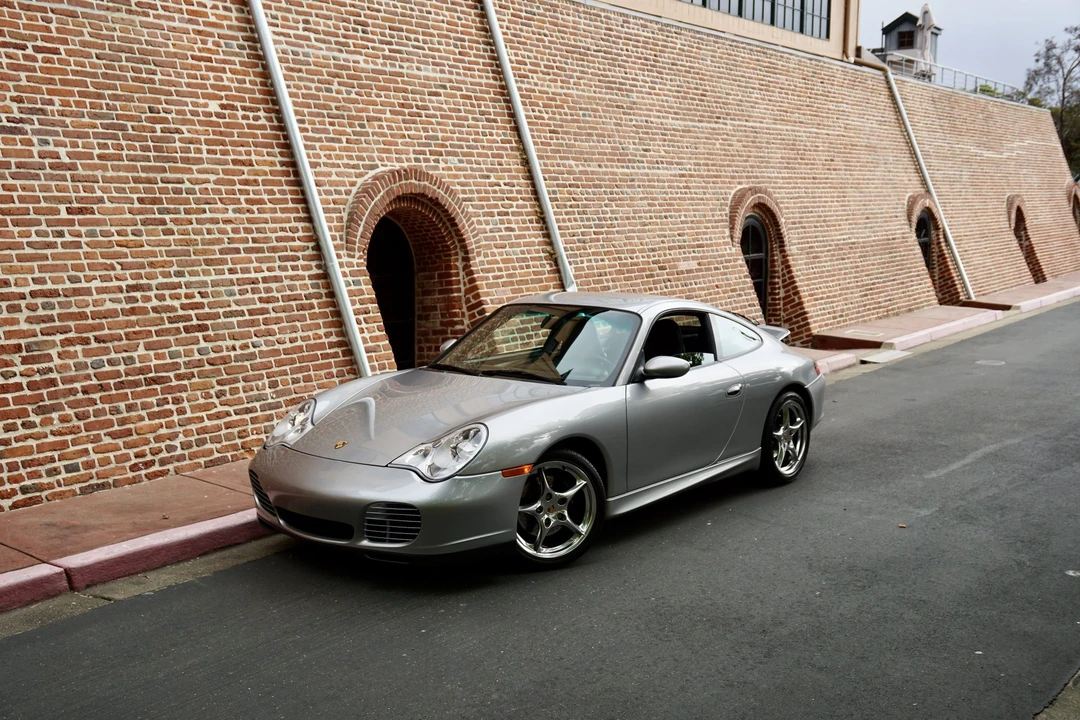 2004 Porsche 996 Carrera - Image 3 of 31