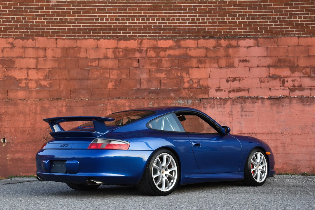 2004 Porsche 996 GT3 - Image 28 of 31