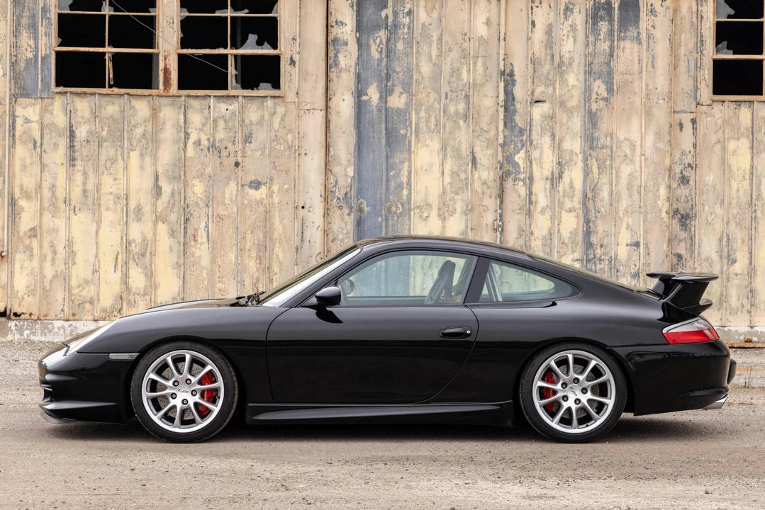 2004 Porsche 996 GT3 - Image 14 of 31