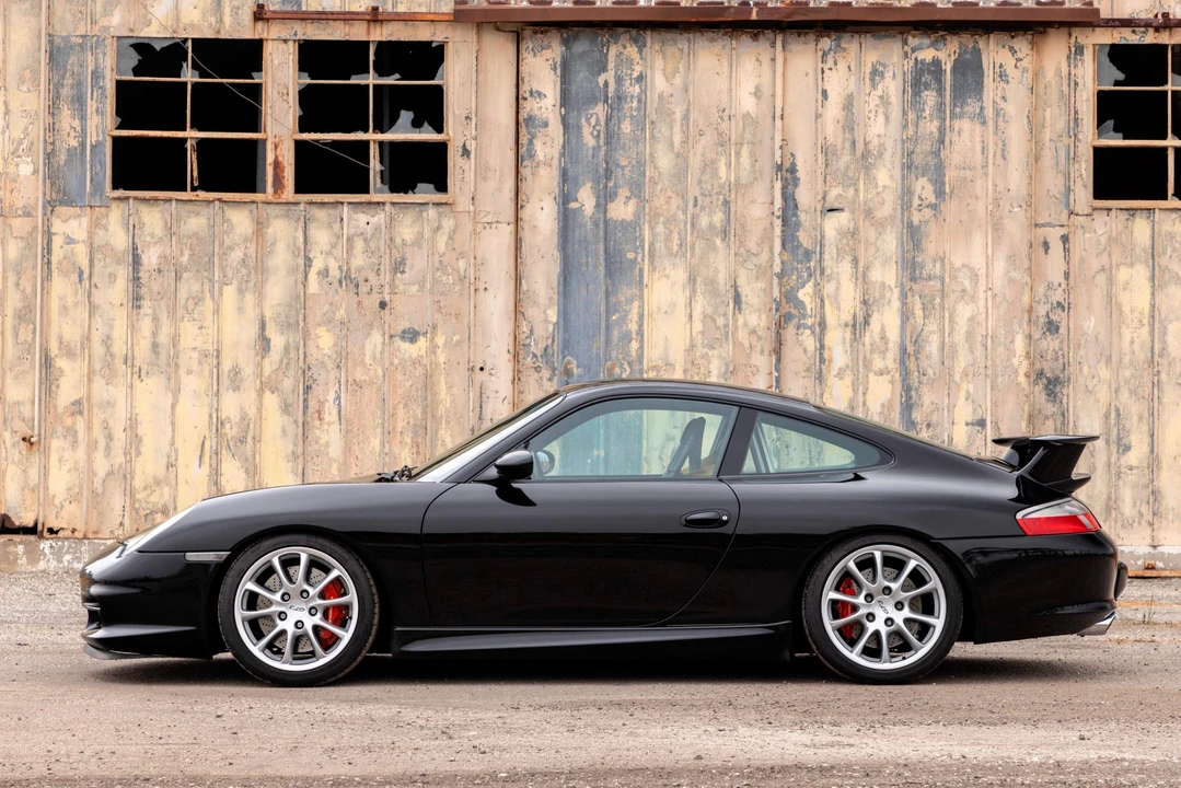 2004 Porsche 996 GT3 - Image 15 of 31