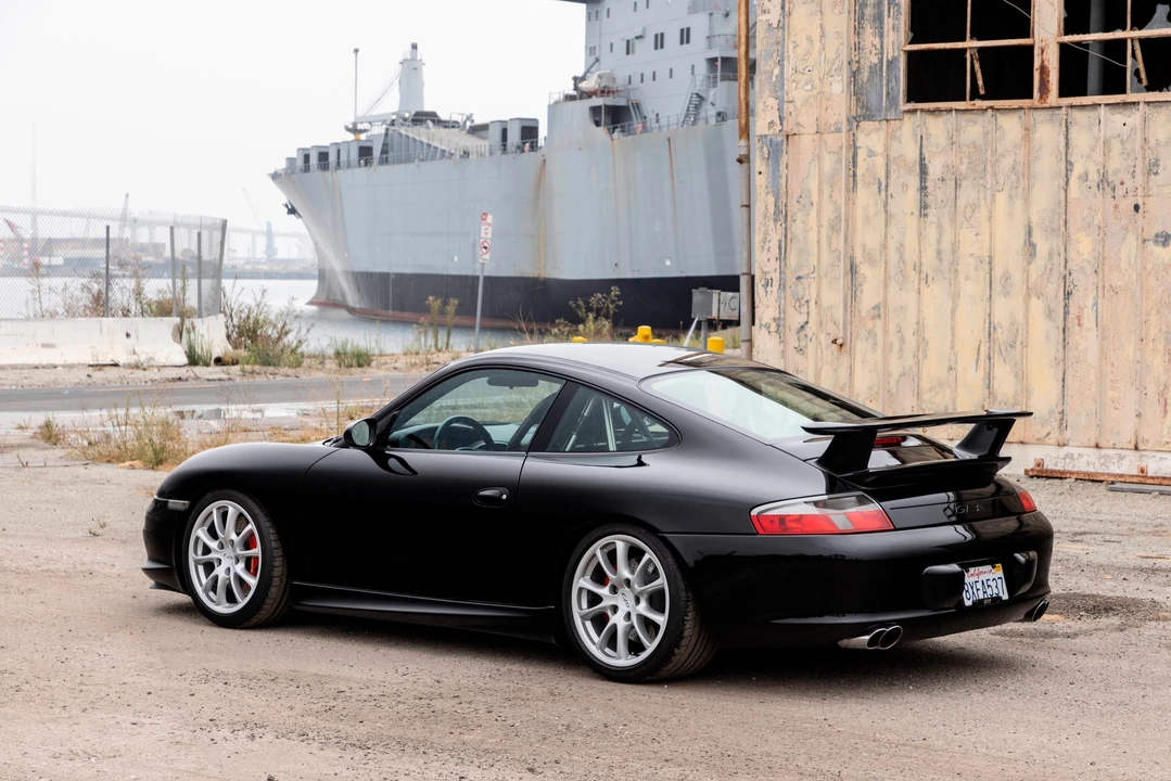 2004 Porsche 996 GT3 - Image 19 of 31