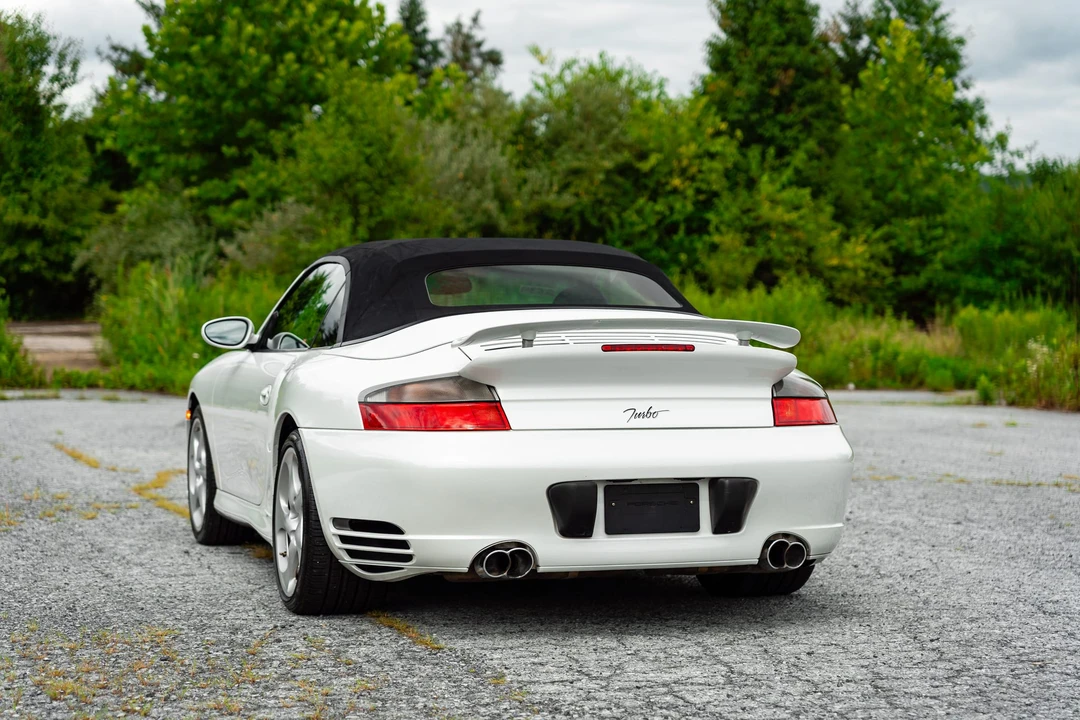 2004 Porsche 996 Turbo - Image 24 of 31