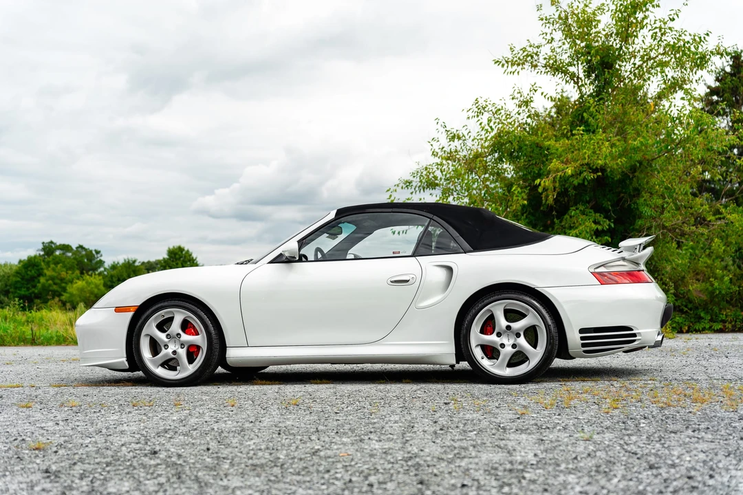 2004 Porsche 996 Turbo - Image 16 of 31