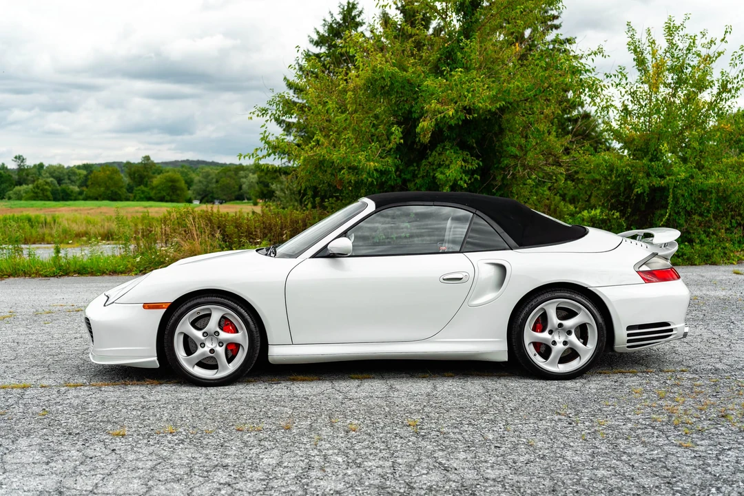2004 Porsche 996 Turbo - Image 14 of 31