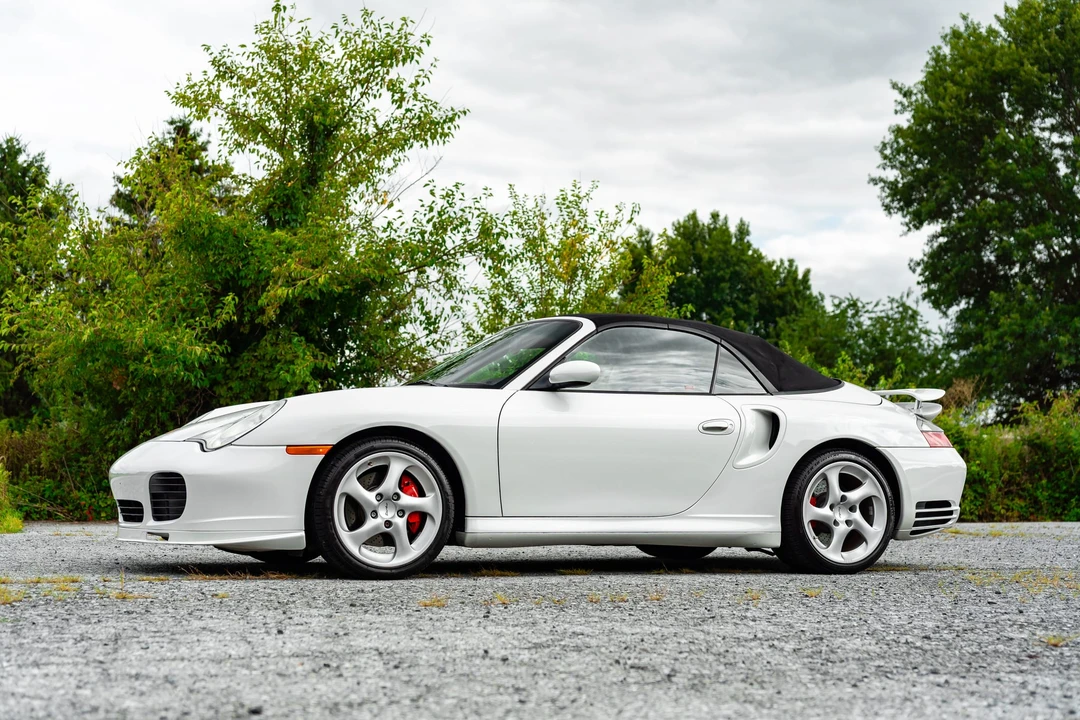 2004 Porsche 996 Turbo - Image 12 of 31