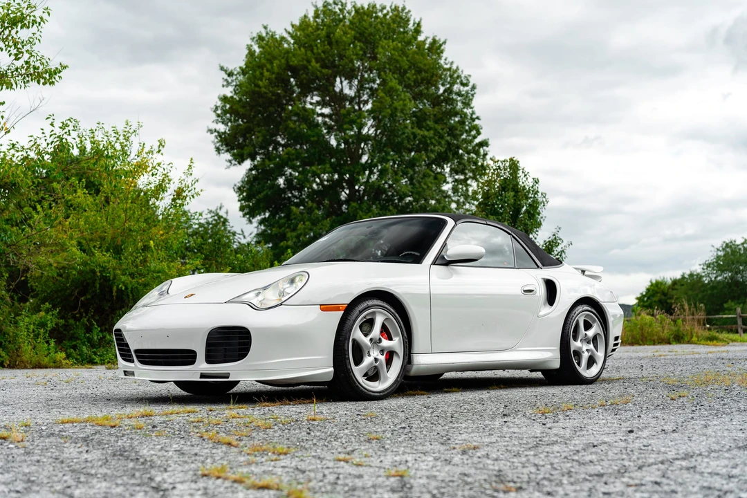 2004 Porsche 996 Turbo - Image 8 of 31