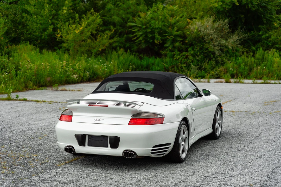 2004 Porsche 996 Turbo - Image 30 of 31