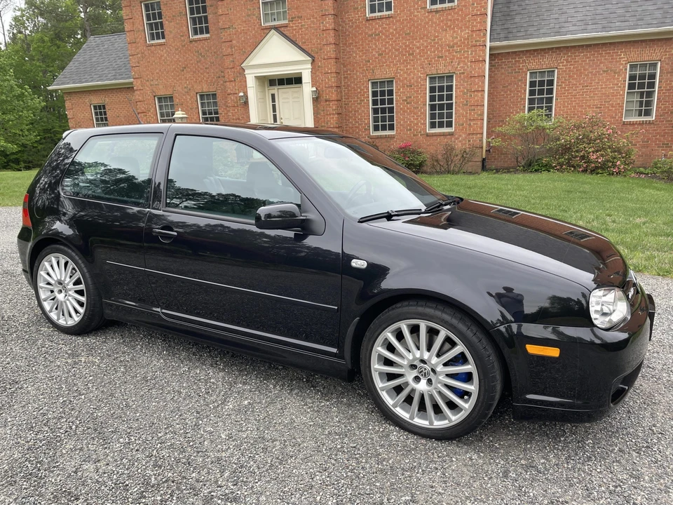 2004 Volkswagen R32 Mk4 - Image 11 of 31