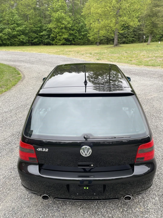 2004 Volkswagen R32 Mk4 - Image 4 of 31