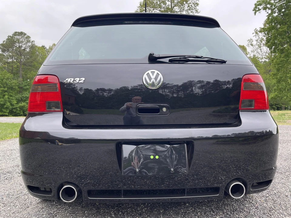 2004 Volkswagen R32 Mk4 - Image 6 of 31