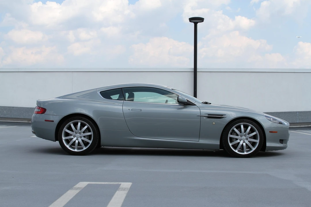 2005 Aston Martin DB9 - Image 8 of 31