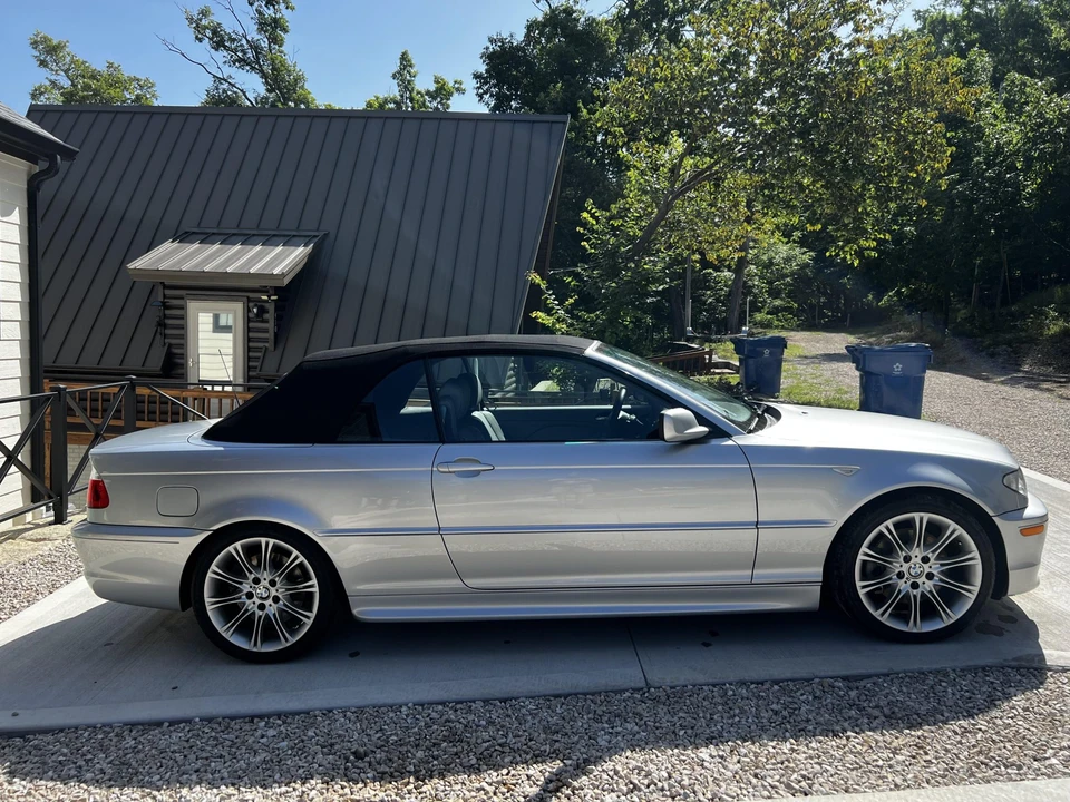 2005 BMW E46 330i & 330Ci - Image 7 of 31