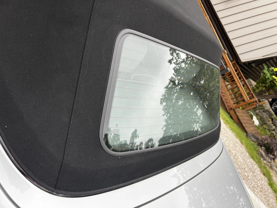 2005 BMW E46 330i & 330Ci - Image 20 of 31