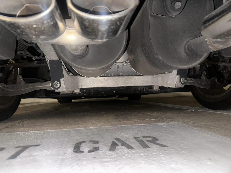 2005 Cadillac XLR - Image 27 of 31