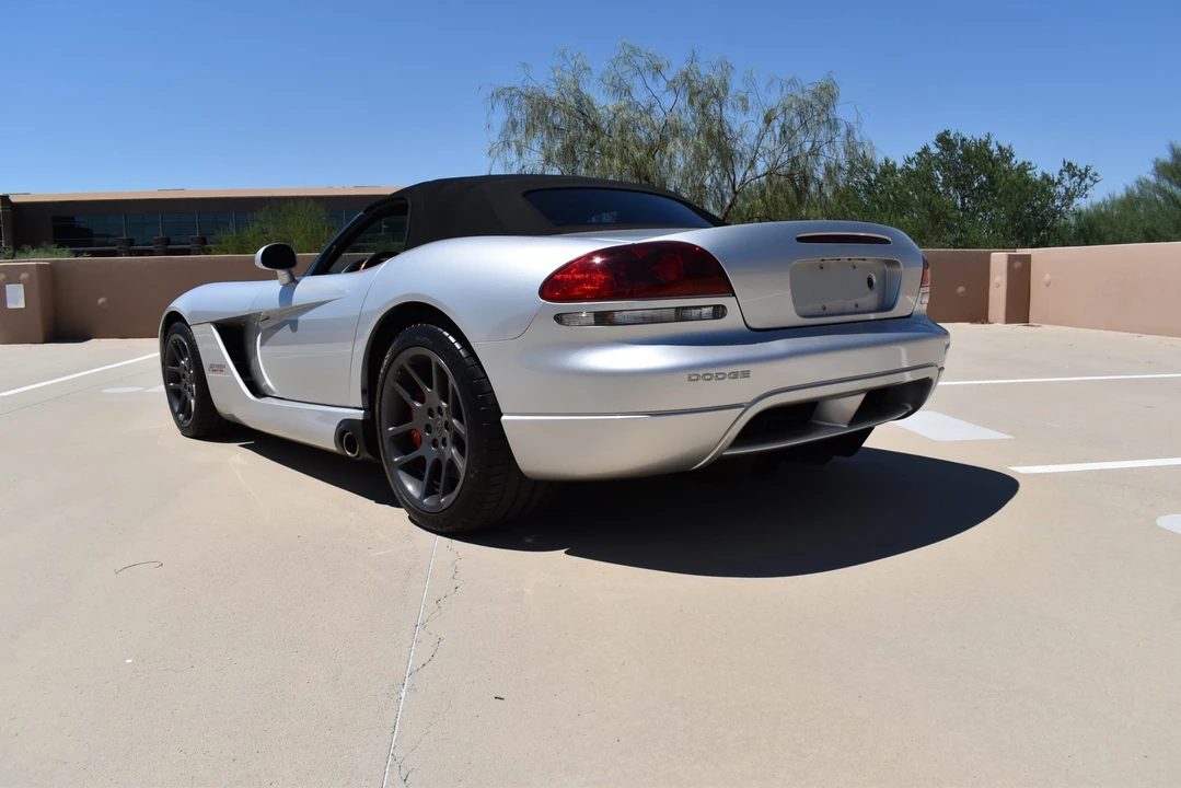 2005 Dodge Viper 3rd Gen - Image 29 of 31