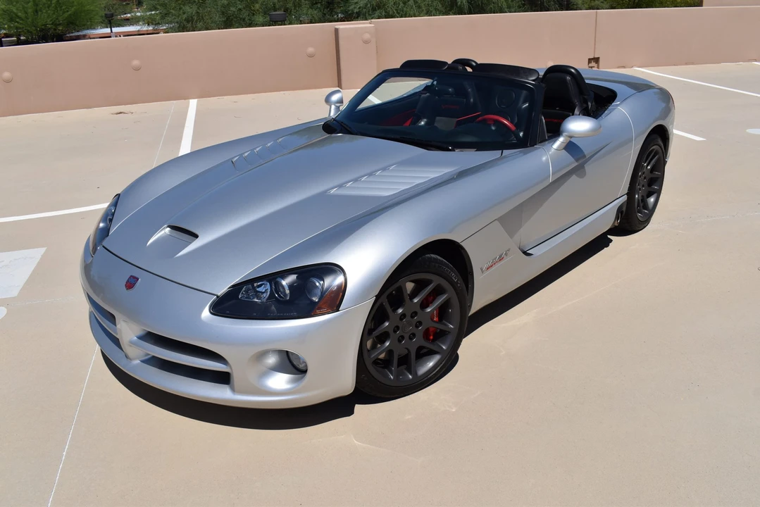 2005 Dodge Viper 3rd Gen - Image 15 of 31