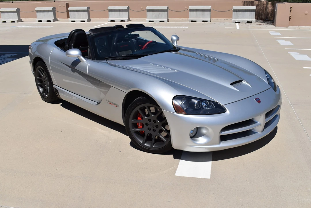 2005 Dodge Viper 3rd Gen - Image 13 of 31