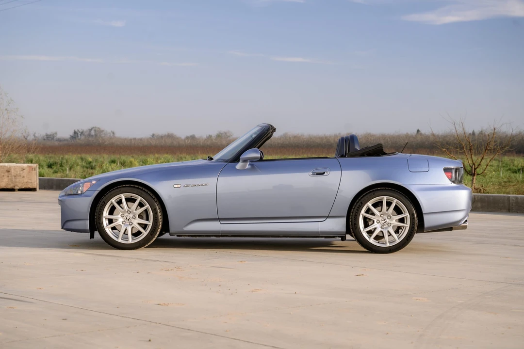 2005 Honda AP2 S2000 - Image 13 of 31