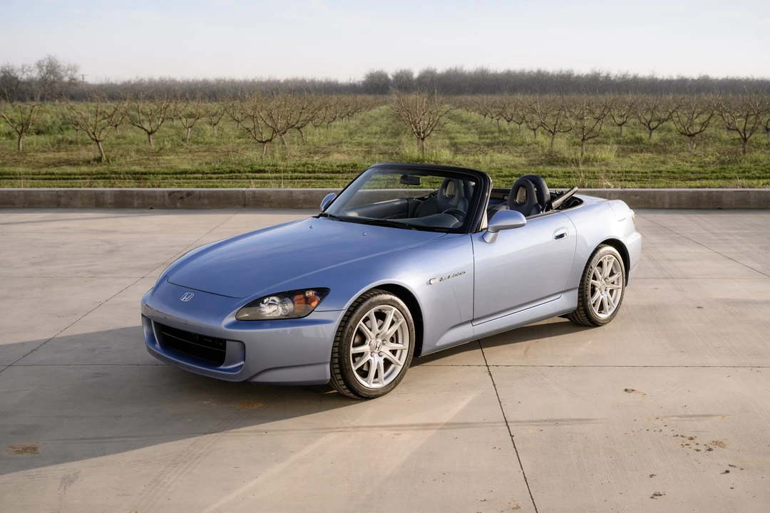2005 Honda AP2 S2000 - Image 10 of 31