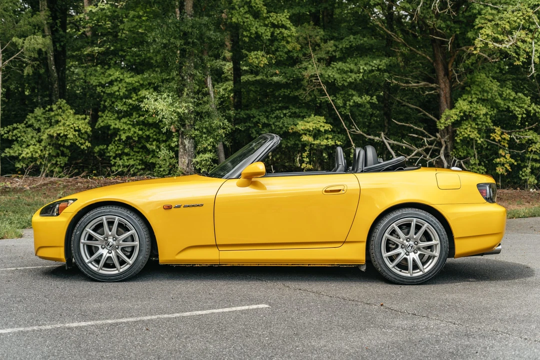 2005 Honda AP2 S2000 - Image 3 of 31