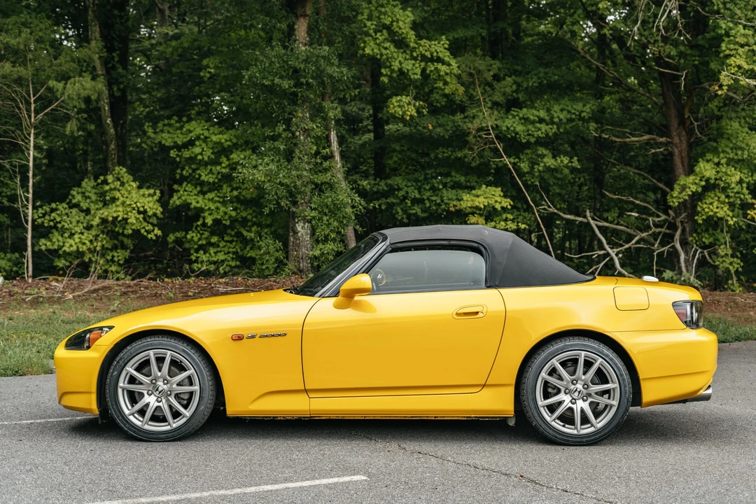 2005 Honda AP2 S2000 - Image 11 of 31