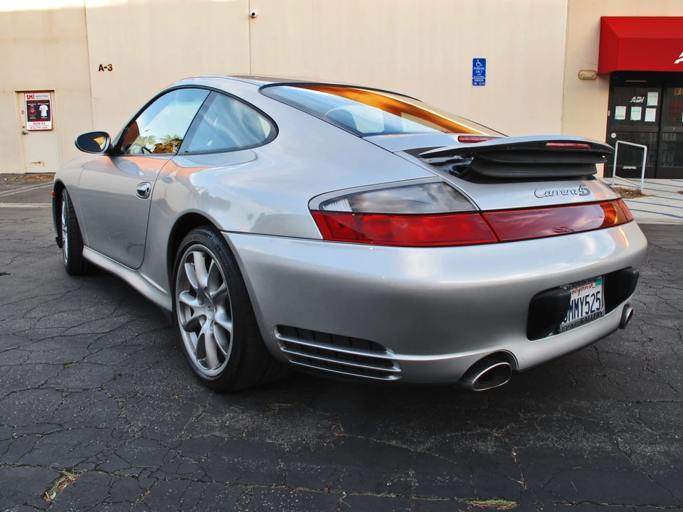 2005 Porsche 996 Carrera 4S - Image 22 of 31