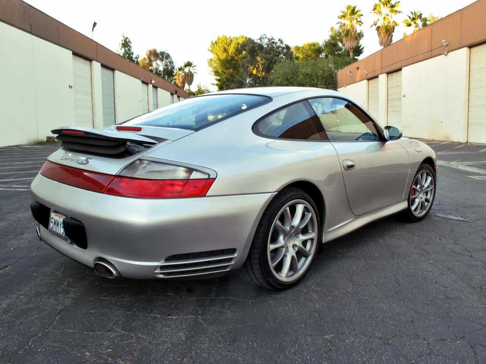 2005 Porsche 996 Carrera 4S - Image 30 of 31