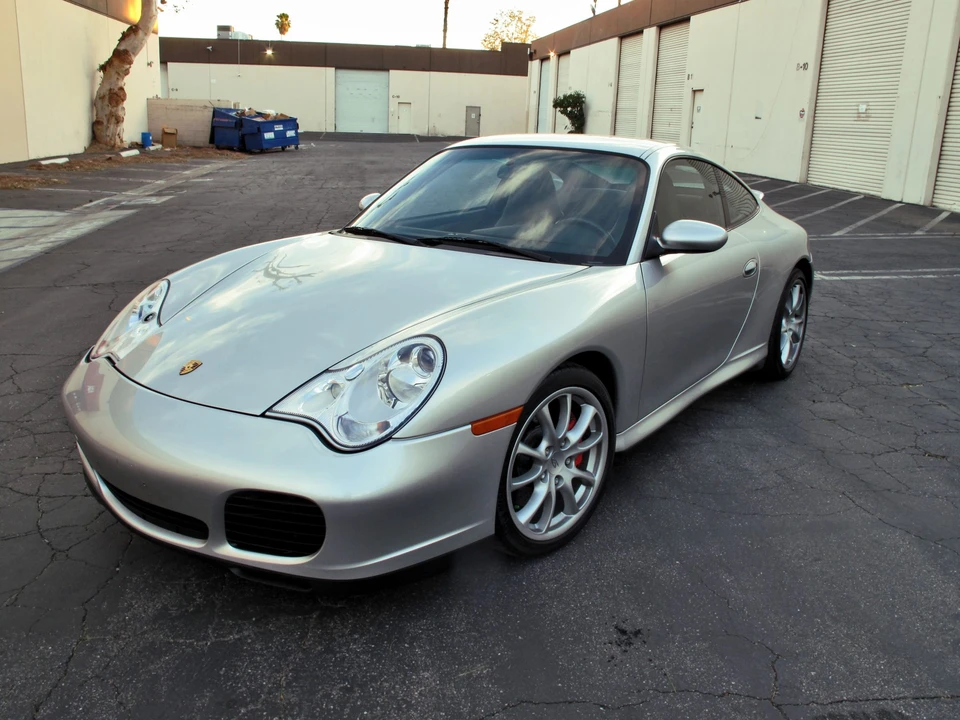 2005 Porsche 996 Carrera 4S - Image 14 of 31