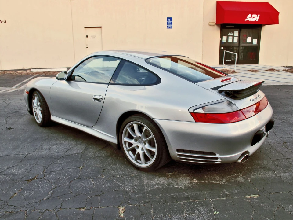 2005 Porsche 996 Carrera 4S - Image 17 of 31