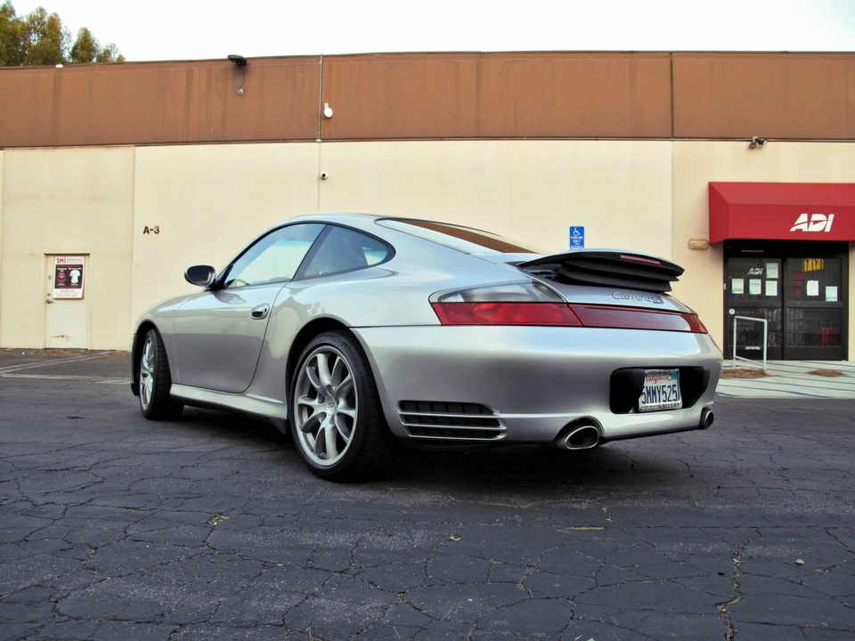 2005 Porsche 996 Carrera 4S - Image 21 of 31