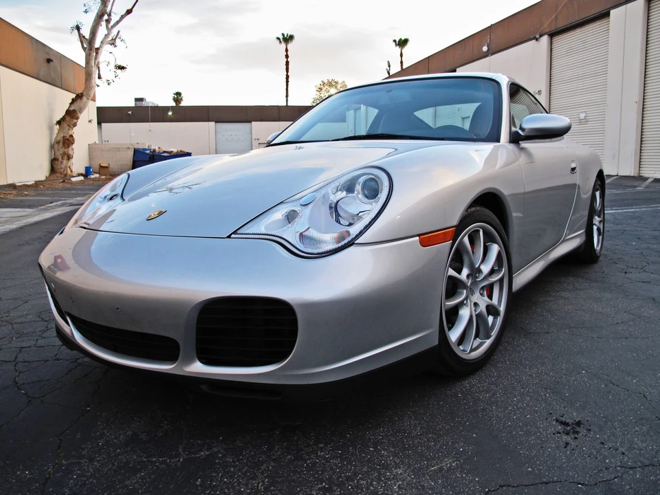 2005 Porsche 996 Carrera 4S - Image 8 of 31