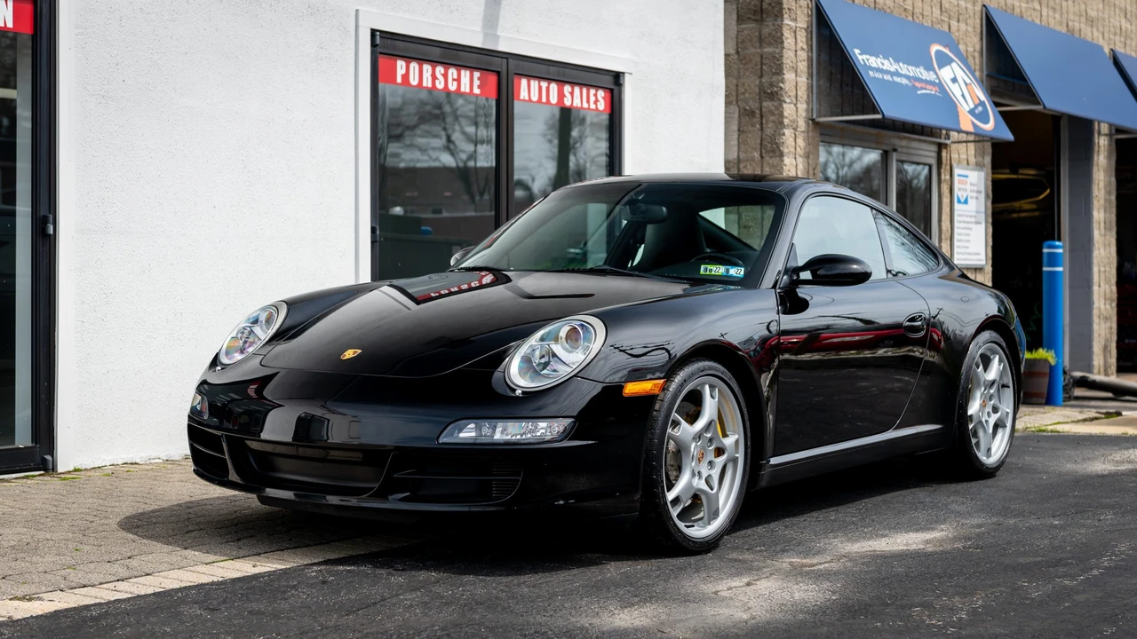 2005 Porsche 997 Carrera S - Image 2 of 31