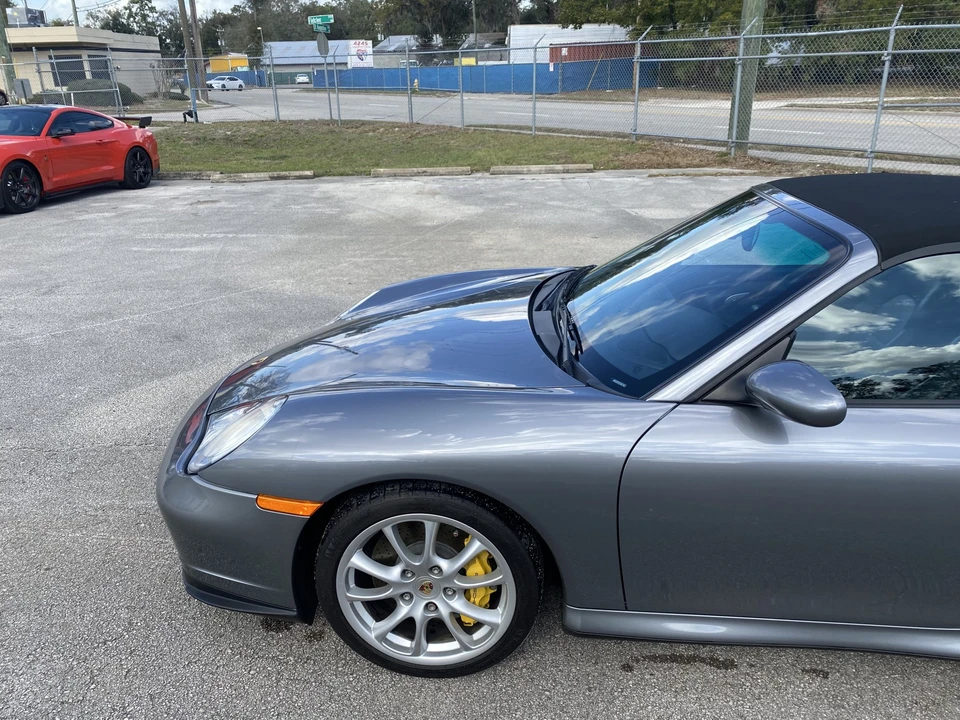 2005 Porsche 996 Turbo - Image 25 of 31