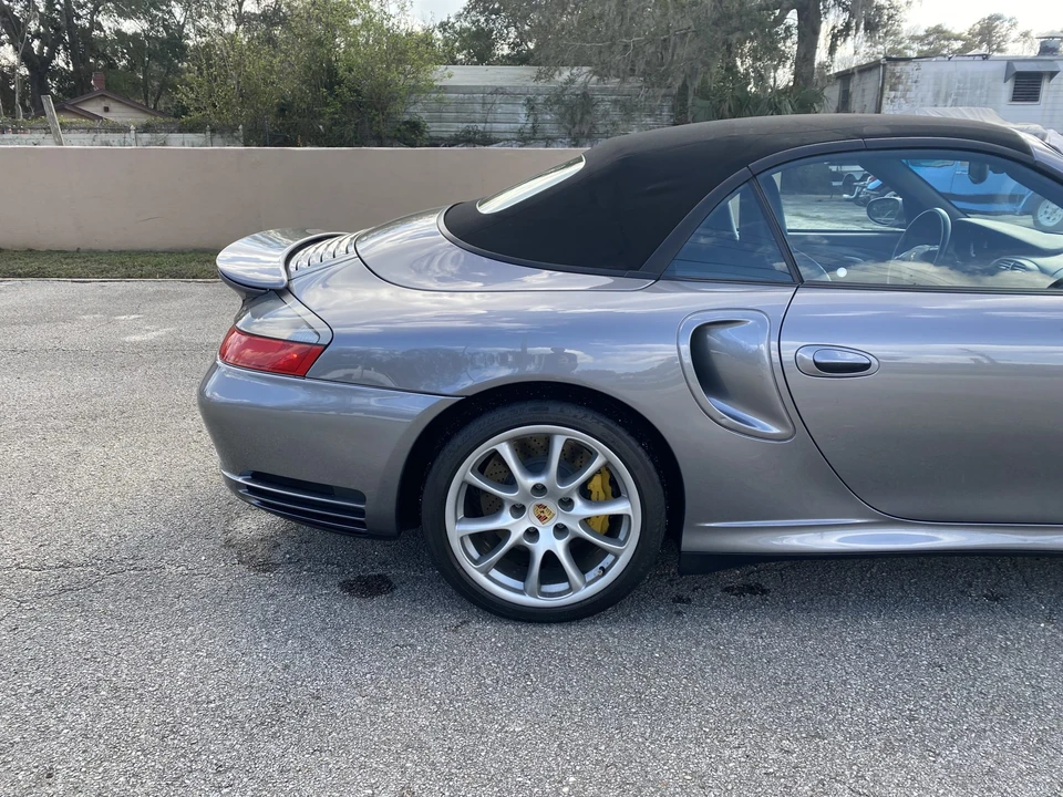 2005 Porsche 996 Turbo - Image 20 of 31