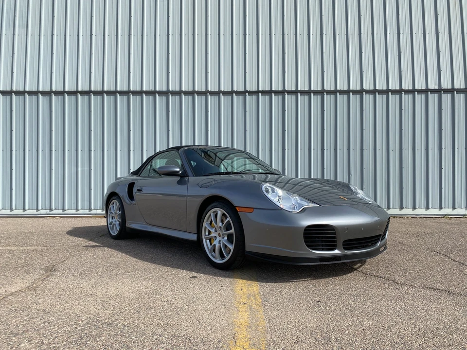 2005 Porsche 996 Turbo - Image 25 of 31
