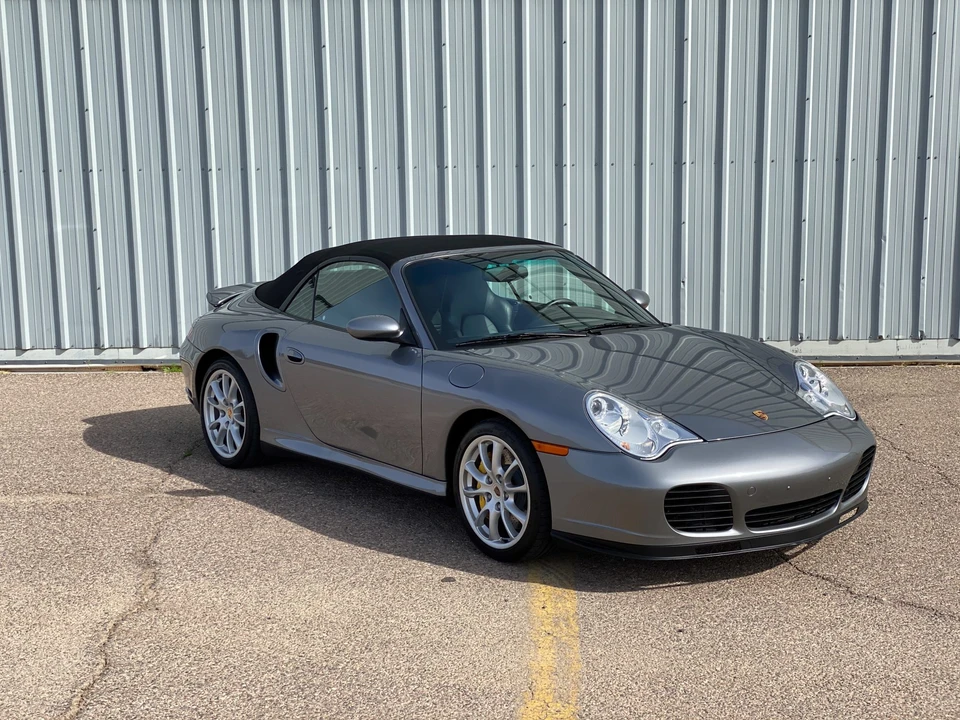 2005 Porsche 996 Turbo - Image 26 of 31