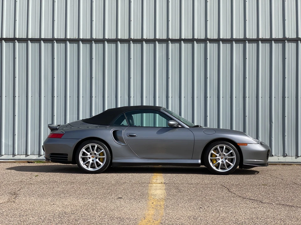 2005 Porsche 996 Turbo - Image 23 of 31