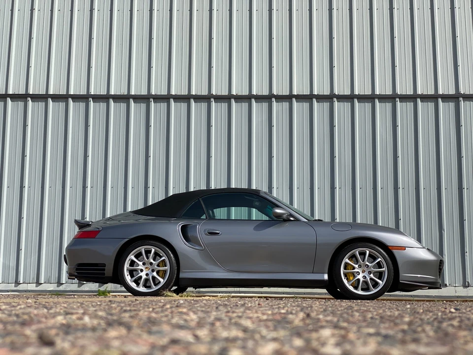 2005 Porsche 996 Turbo - Image 22 of 31