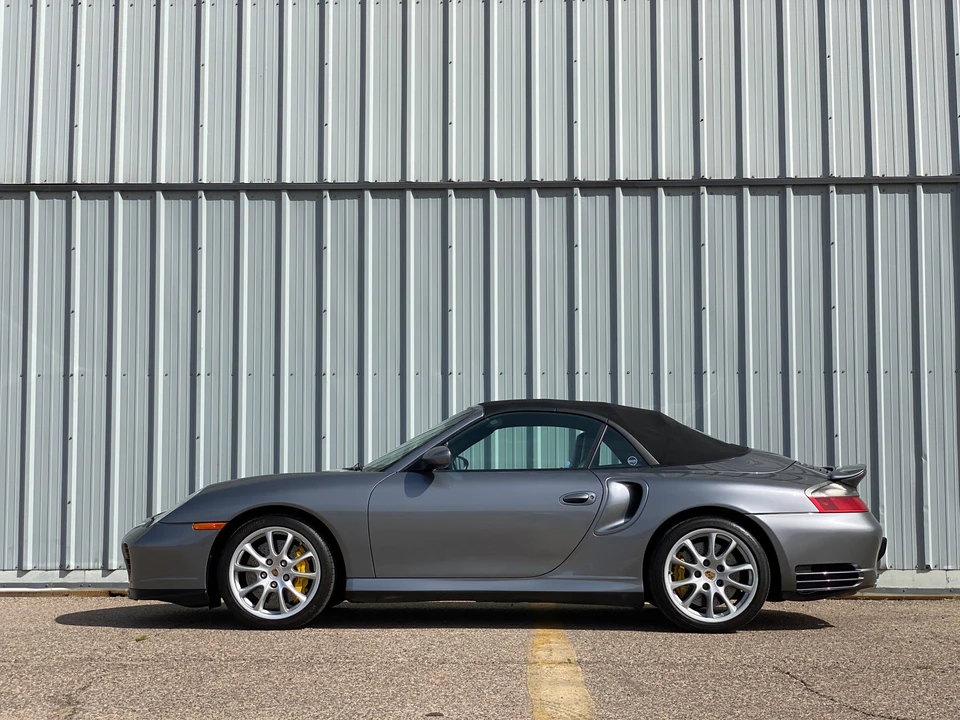 2005 Porsche 996 Turbo - Image 10 of 31