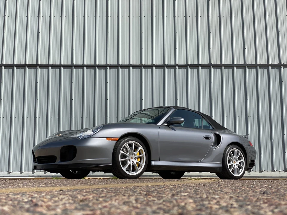 2005 Porsche 996 Turbo - Image 6 of 31