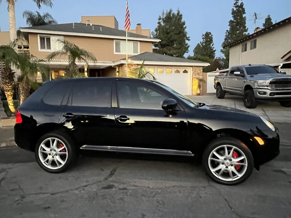 2005 Porsche 955/957 Cayenne Turbo - Image 13 of 31