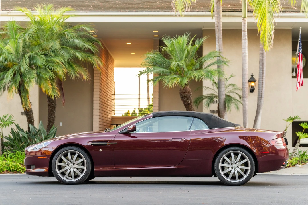2006 Aston Martin DB9 - Image 16 of 31