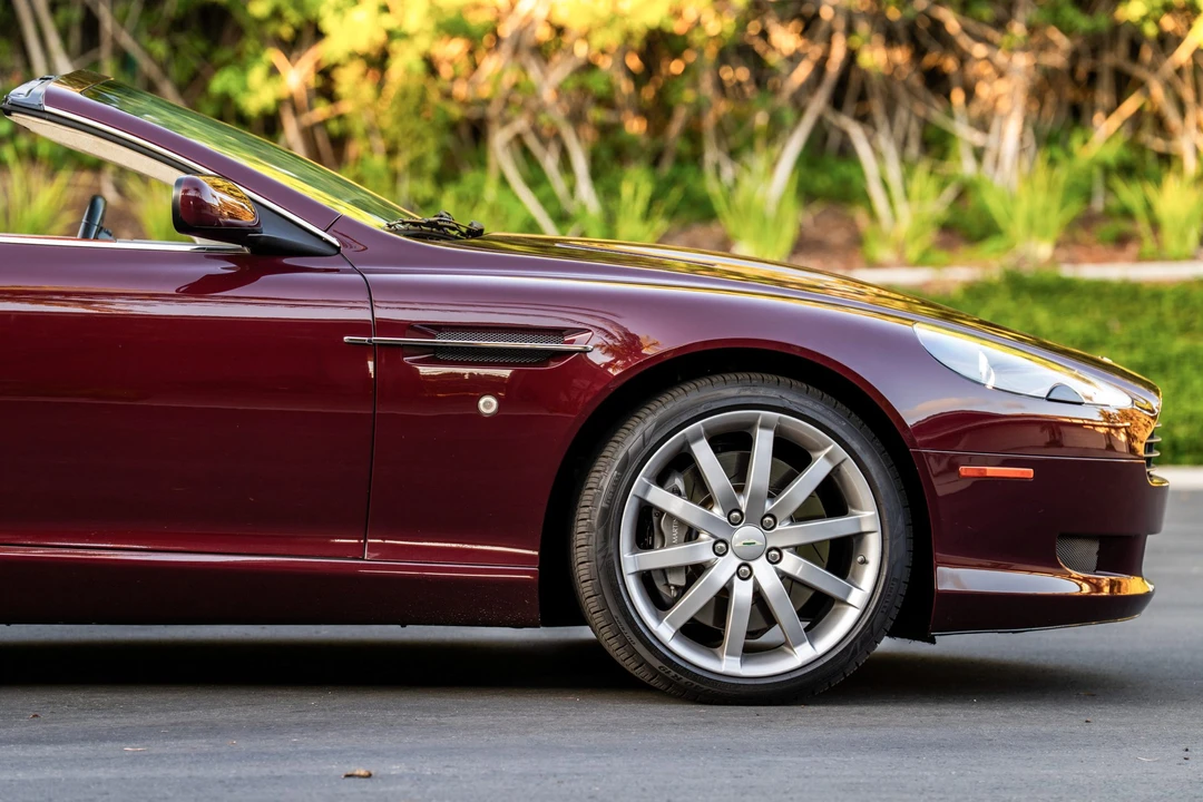 2006 Aston Martin DB9 - Image 28 of 31