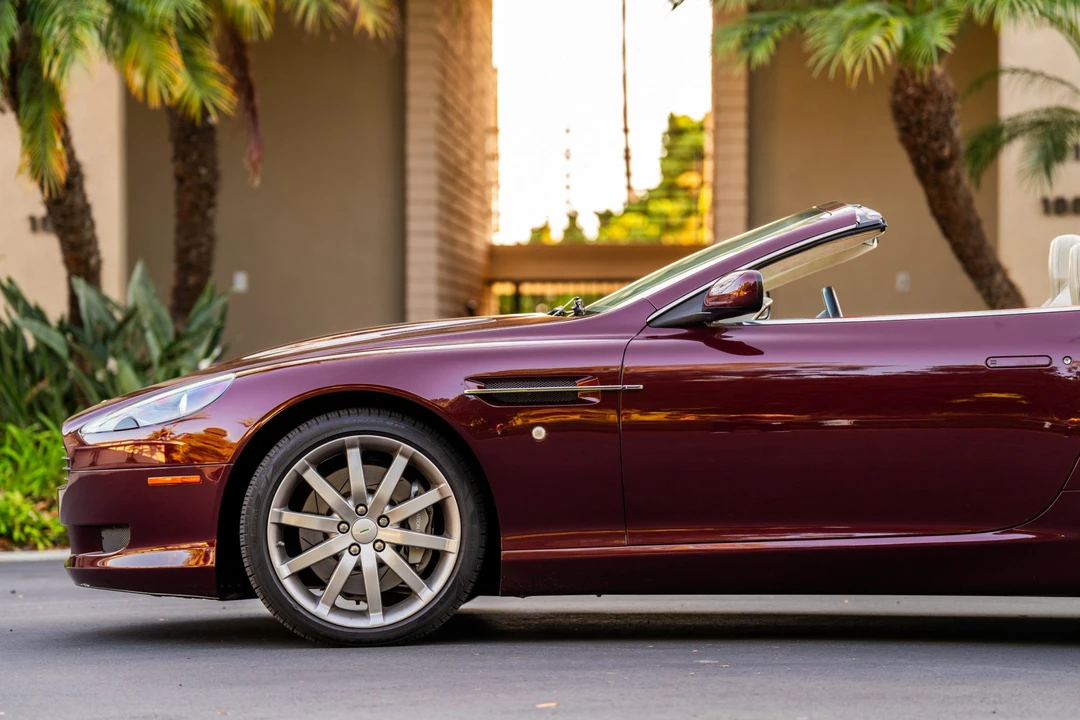 2006 Aston Martin DB9 - Image 25 of 31
