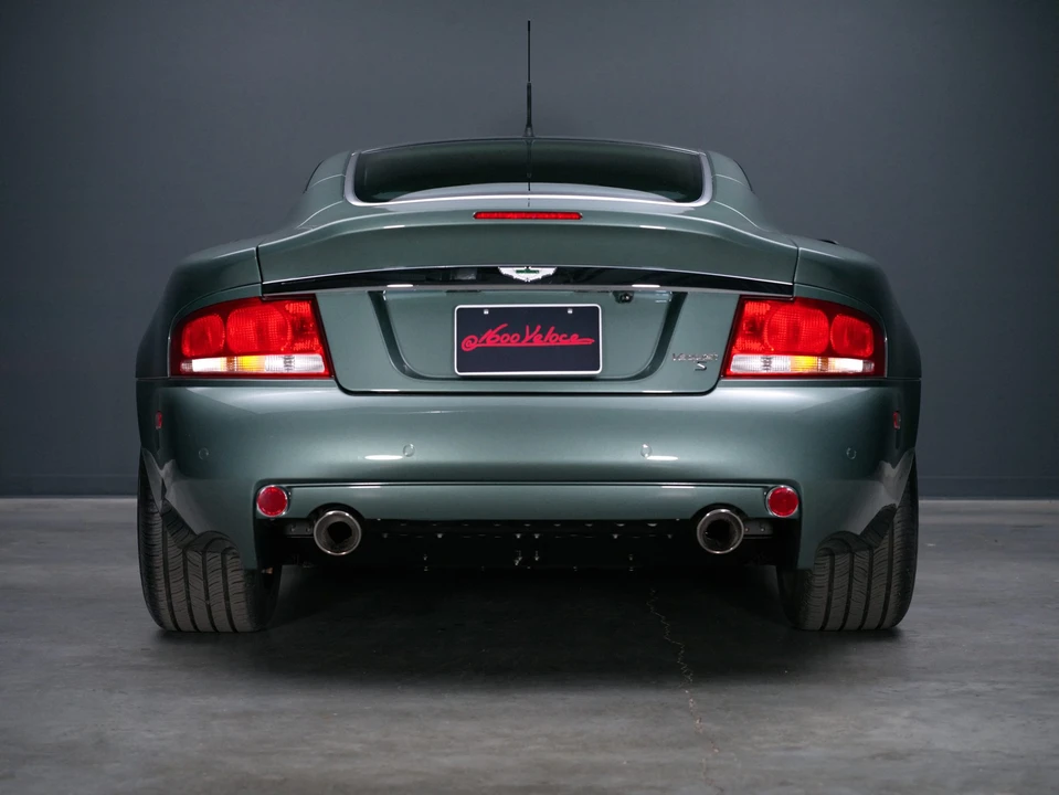 2006 Aston Martin Vanquish 1st Gen - Image 13 of 31