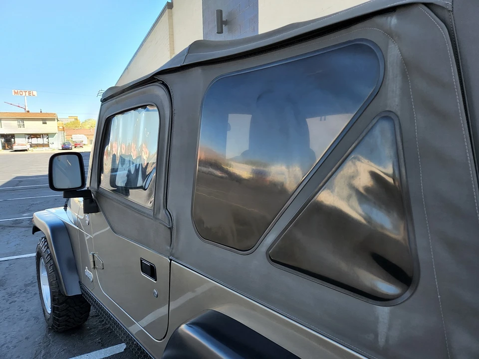 2006 Jeep TJ Wrangler - Image 18 of 31
