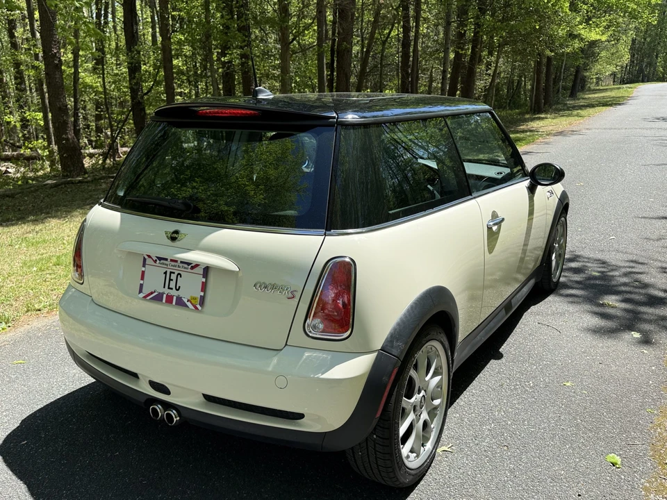 2006 Mini Mini Cooper S 1st Gen - Image 11 of 31